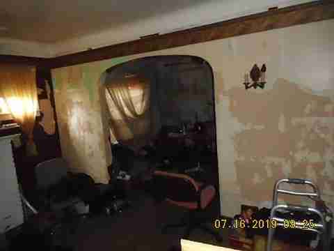 19225 Russell (14)_m.jpg